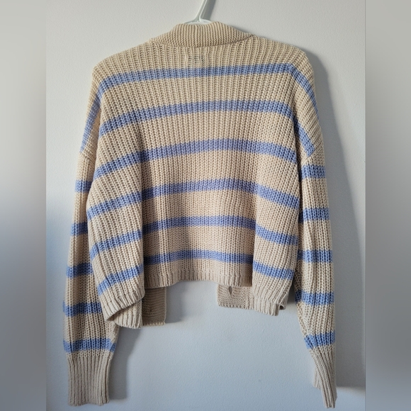 Cardigan - Picture 3 of 3